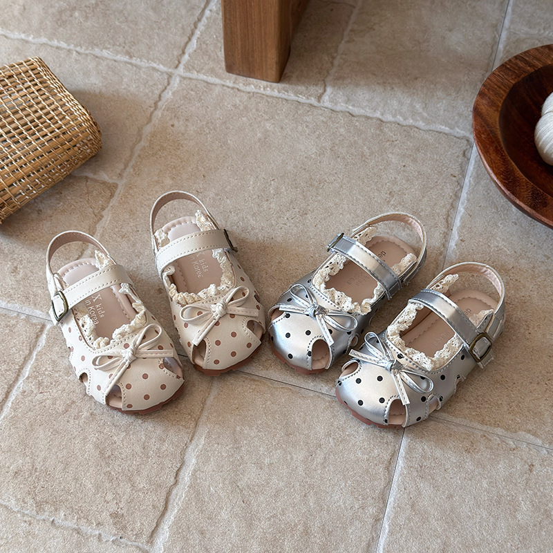 Cute summer children's non-slip sandals with bow for leisure