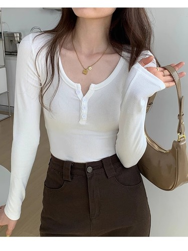 Pure Color Long Sleeve T-Shirt for Women  Autumn New Women's Top for Layering, Square Shoulder Sweatshirt Ribbed V-Neck Basic T-Shirt Trendy