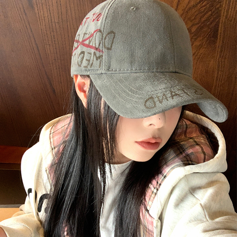 Retro americano lavado con agua para hacer viejas letras sombrero de béisbol para mujeres 2025 sombrero de boca de pato de nicho de calle