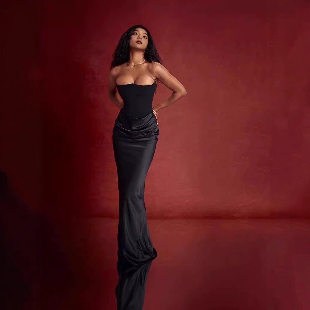 European and American Style Autumn and Winter New Cross-Border Women's Fashion Tube Top Sexy Backless Slim Evening Dress Dress for Women