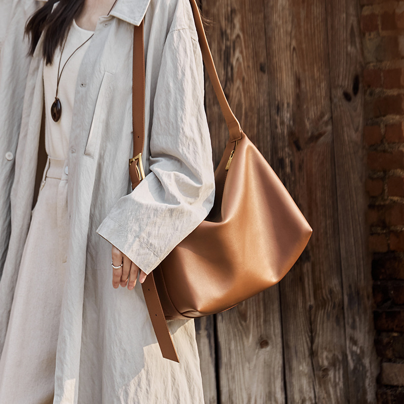 Women's Bag Nalan Du Large Cheese Bag 2025 New Crossbody Tote Bag Women's High-End Commuter Bag Women's Bag Nalan Du Large Cheese Bag 2025 New Crossbody Tote Bag Women's High-End Commuter Bag