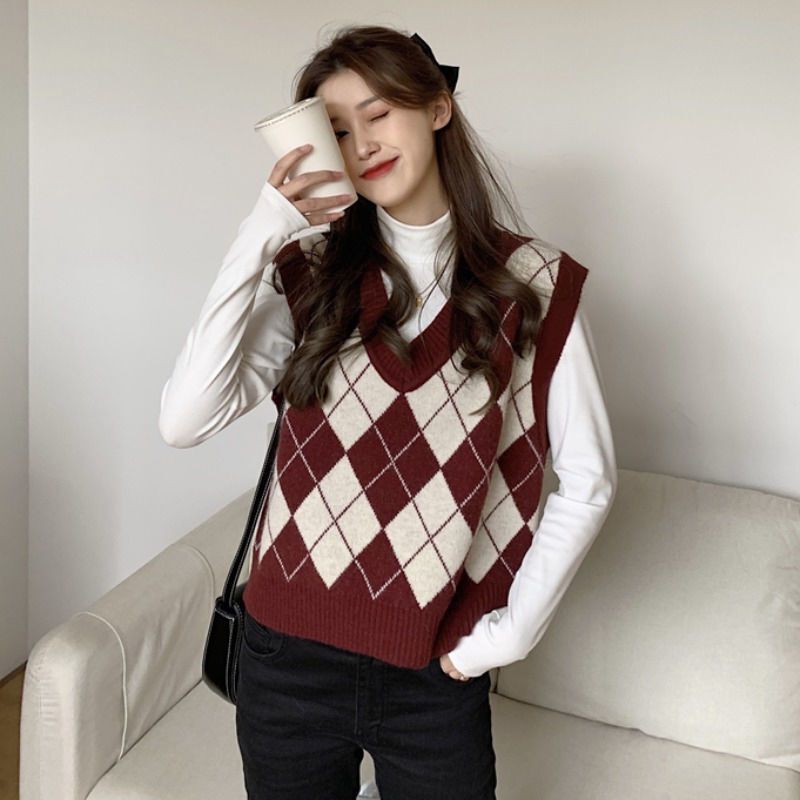 Vintage Rhombic Knitted Vest Women's Outer Wear New Arrival 2024 Spring Korean Sweater Vest Jacket Loose Top All-Match