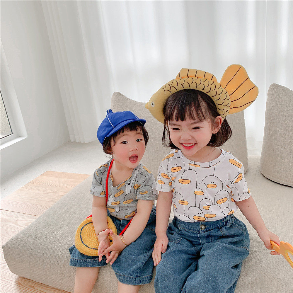 the republic of korea Children's clothing wholesale 2021 A summer children T-shirt Cartoon white T-shirts baby duck jacket