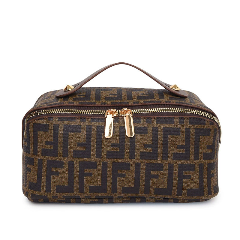 Capacious storage system for leisure for traveling, cosmetic bag