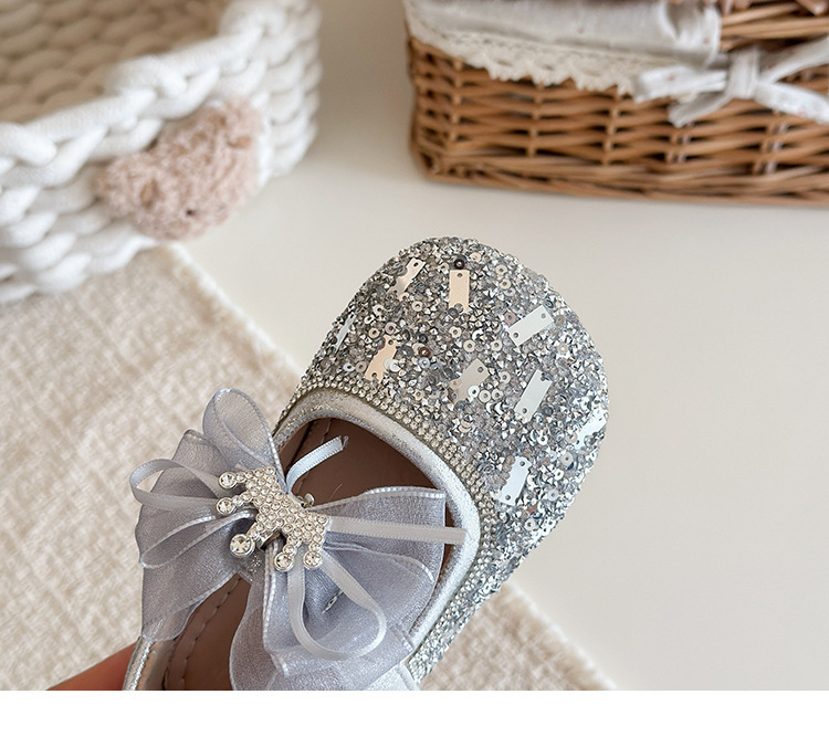 Girls Leather Dance Shoes With Crown And Bow For Performance_voghion.com
