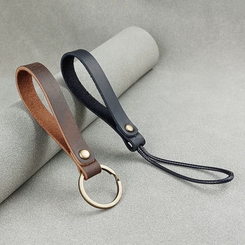 Key chain leather pendant rope hanging rope simple key chain cowhide small gift car key rope buckle custom wholesale Key chain leather pendant rope hanging rope simple key chain cowhide small gift car key rope buckle custom wholesale