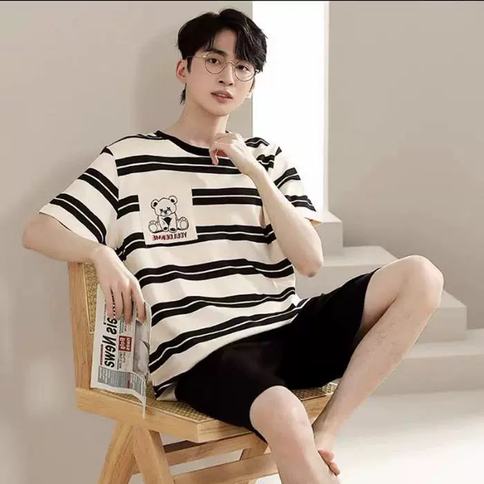 Летние мужские пижамы и шорты с короткими рукавами увеличены