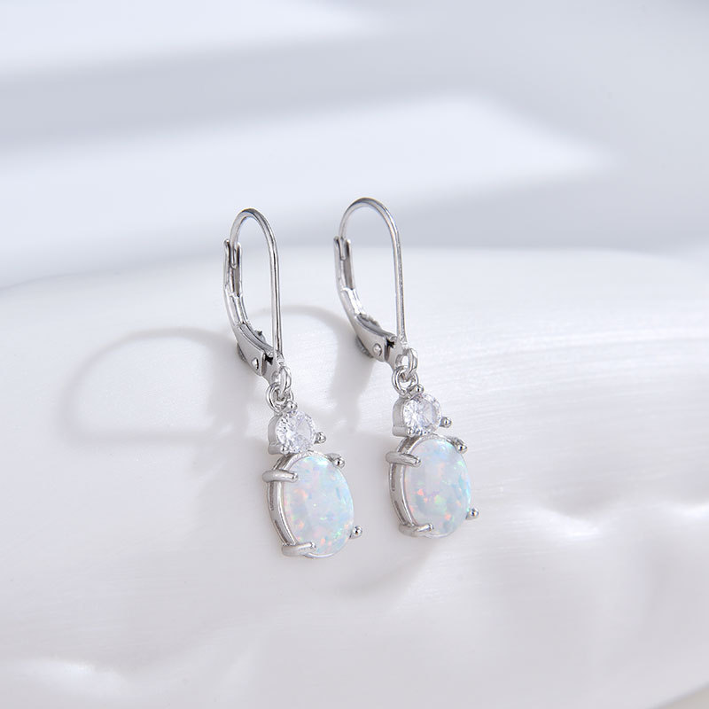 Pendientes Opal de plata de ley 925 Pendientes de ópalo Opal Oopal con incrustaciones de temperamento de alto nivel femenino europeo y americano