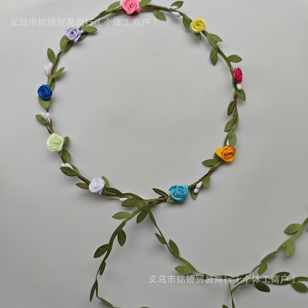 색상(색상은 무작위로 일치)