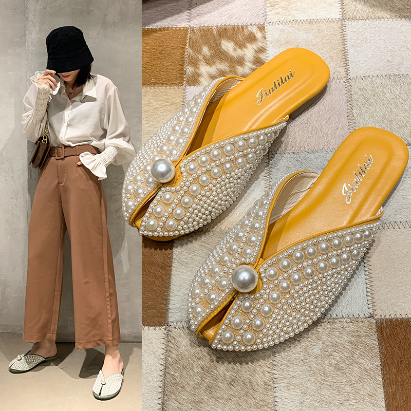 Women's slippers