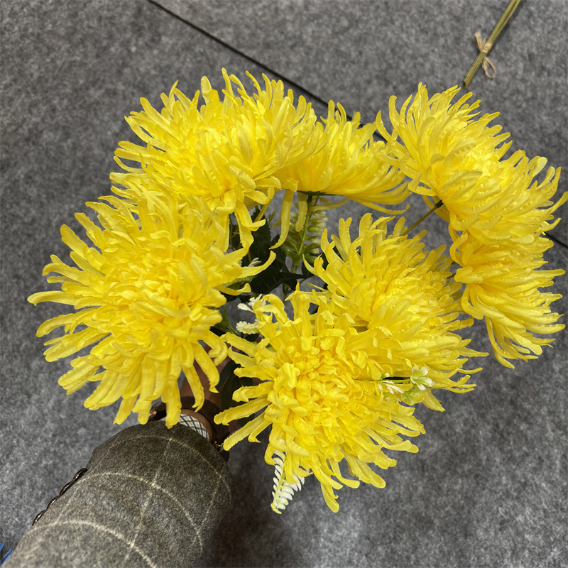 Qingming simulation chrysanthemum 7 dragon claw chrysanthemum simulation chrysanthemum bouquet finished simulation chrysanthemum big dragon claw chrysanthemum