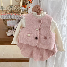 女童套装25冬新款儿童加厚羊羔绒球球马甲女宝冬装加绒花苞裤套装