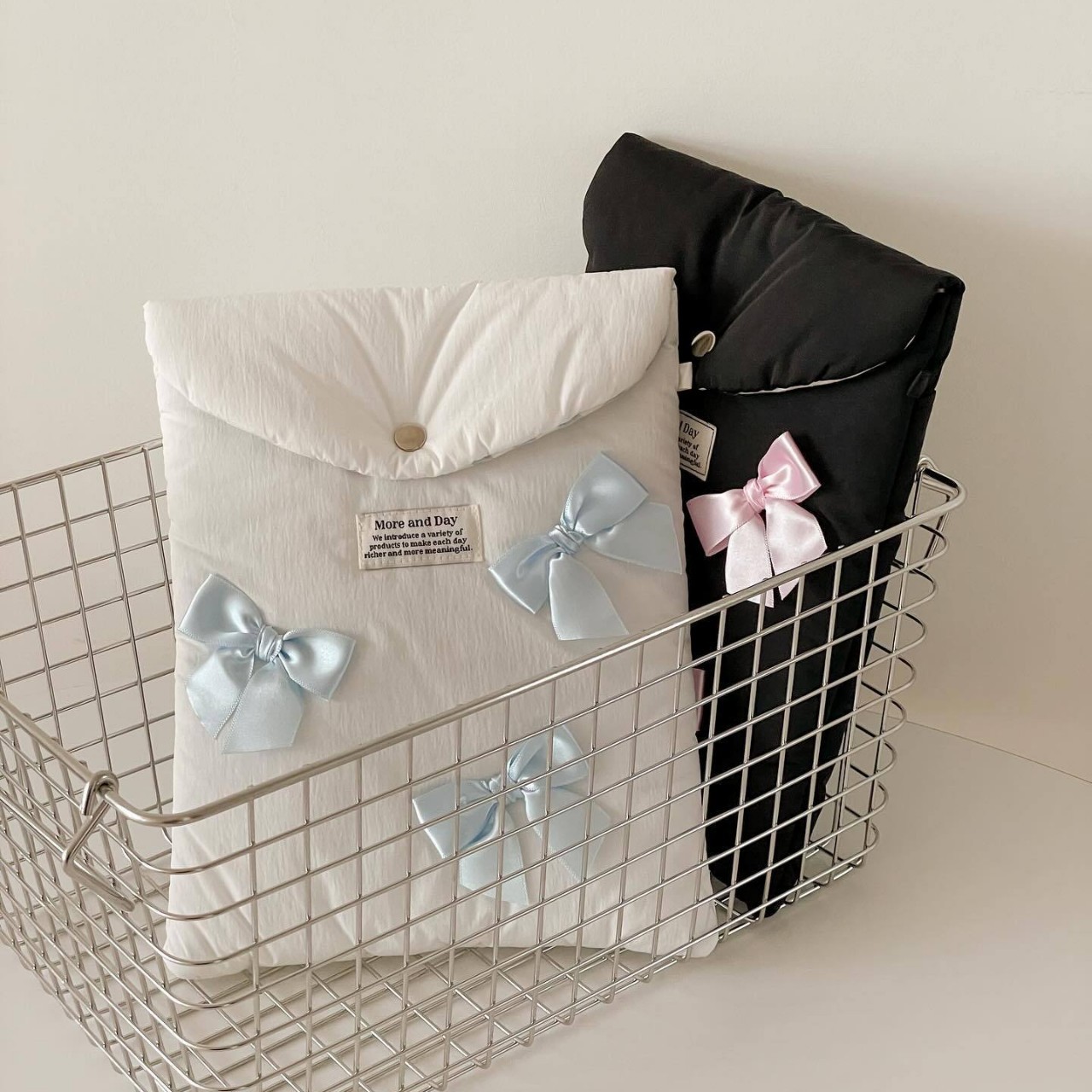 New minimalist style tablet storage bag, Korean-style small bag for women, versatile portable fabric bag, laptop bag for women