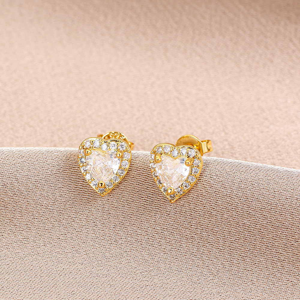 7g Weight Copper Ear Needle Material 18K Gold Plated Plating Material Zircon Inlay Material Ear Studs Classification 1 Piece Quantity Daily Occasion Copper Material Geometric, Heart Shape, Crown Pattern All Seasons Season Women's Gender Inlay Design Sweet Style 1 Piece Sweet Geometric Heart Shape Crown Inlay Copper Zircon 18K Gold Plated Ear Studs 23