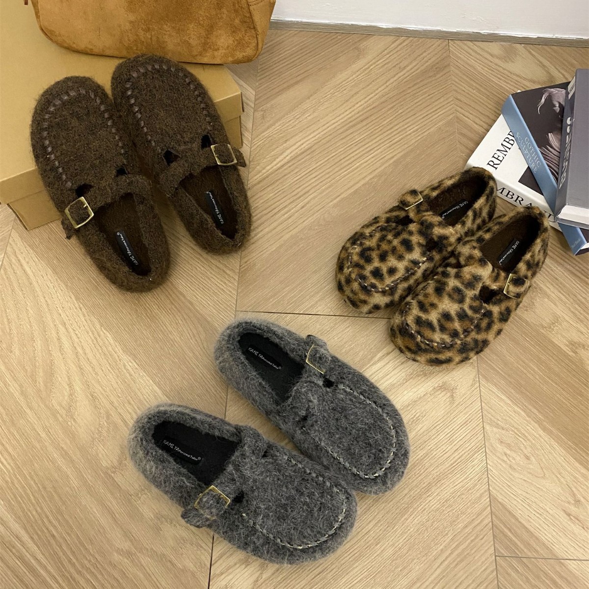 1800-2~内增高~法式勃肯毛毛鞋女鞋子2025年秋冬季新款加绒棉单鞋