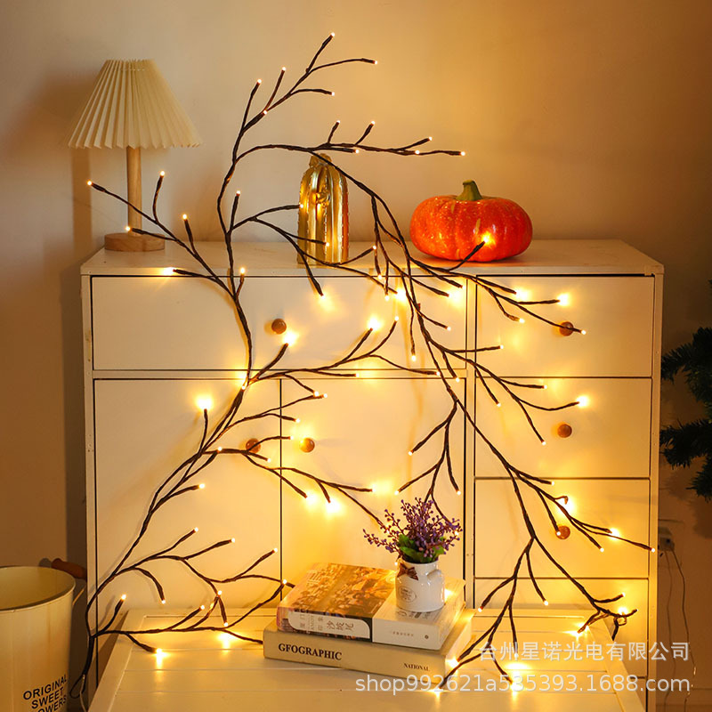 웜화이트 96구 LED 전구 1.8m [16개입, 개당 6구]