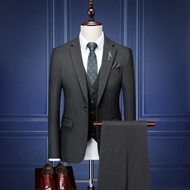 男式休闲裤;男式T恤;男式卫衣