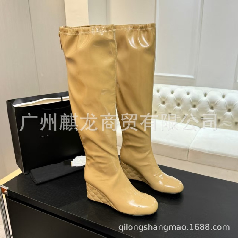高端2025小香坡跟弹力靴过膝长筒靴后拉链亮面羊皮字母高筒瘦瘦靴|undefined