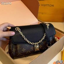 2025水桶包进口真皮女包单肩斜挎包高颜值水桶包进口真皮单肩女包