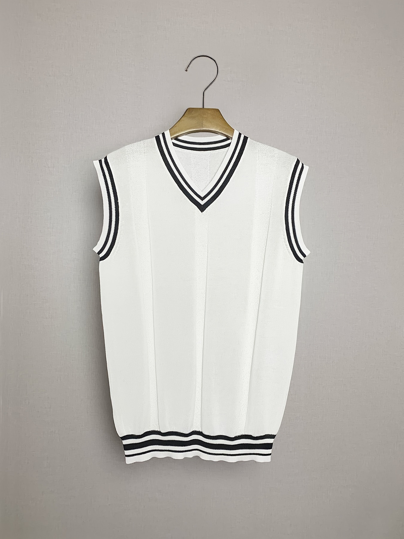 Stripe Pattern Spring, Autumn Season Men's Gender Preppy Style Style Wholesale Men's Preppy Style Stripe Sleeveless Men's Sweaters