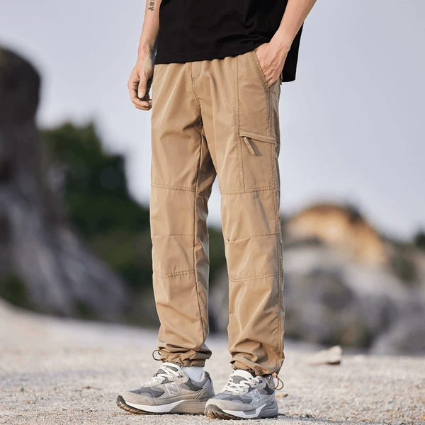 Khaki, warm