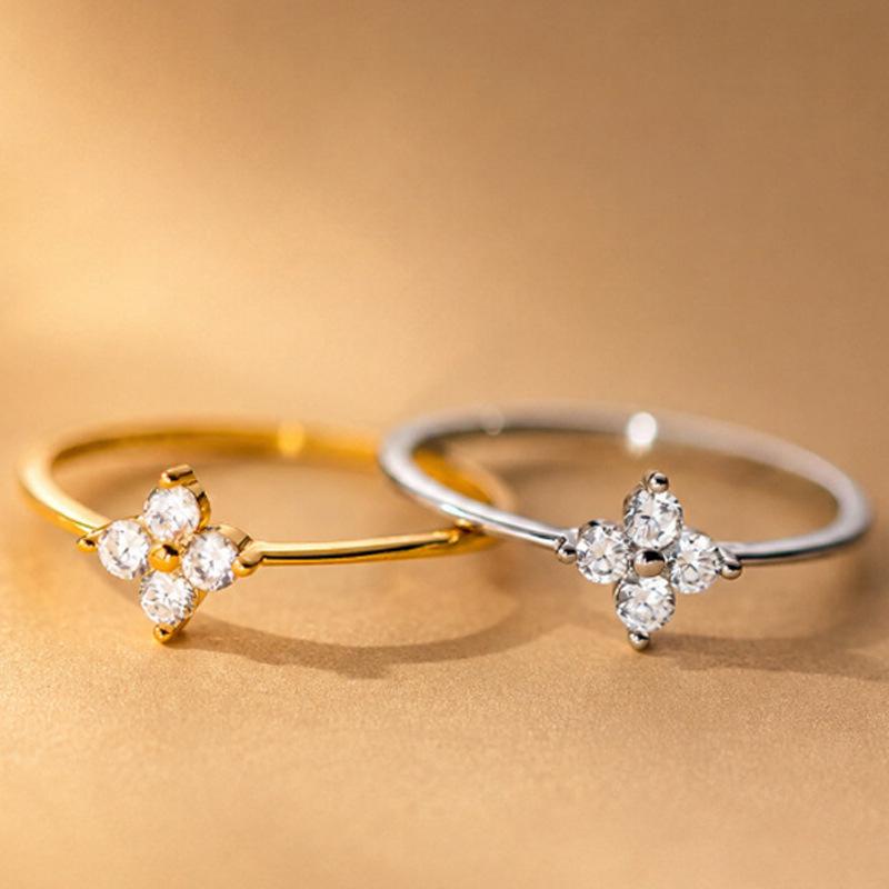 French-Style Light Luxury Four-Leaf Clover Micro-Inlaid Zircon Ring, Niche High-End Personalized Trendy Jewelry Accessory