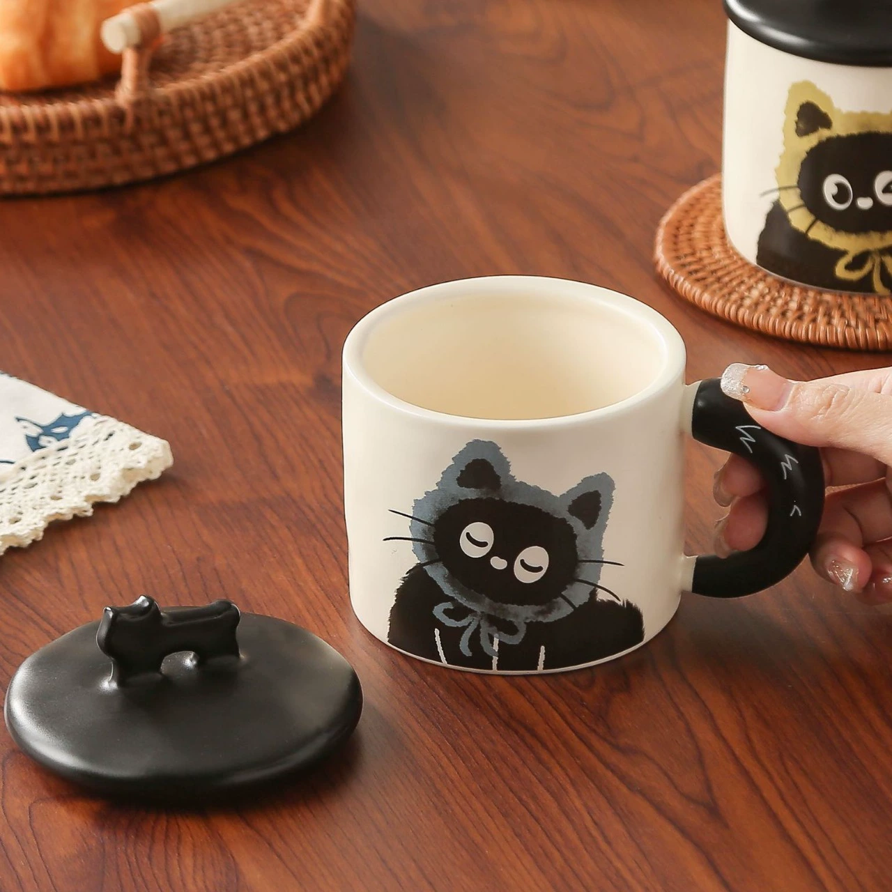 Cat Ceramic Mug, Cute Illustrated Ceramic Cup, 301–400 ml, Gift Box Option