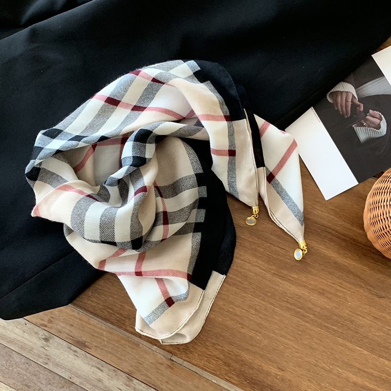 Bufanda de seda para mujer, bufanda cuadrada, estilo de primavera y verano de alta calidad, bufanda de cuello, bufanda magnética de moda, bufanda de todo fósforo, chal al por mayor