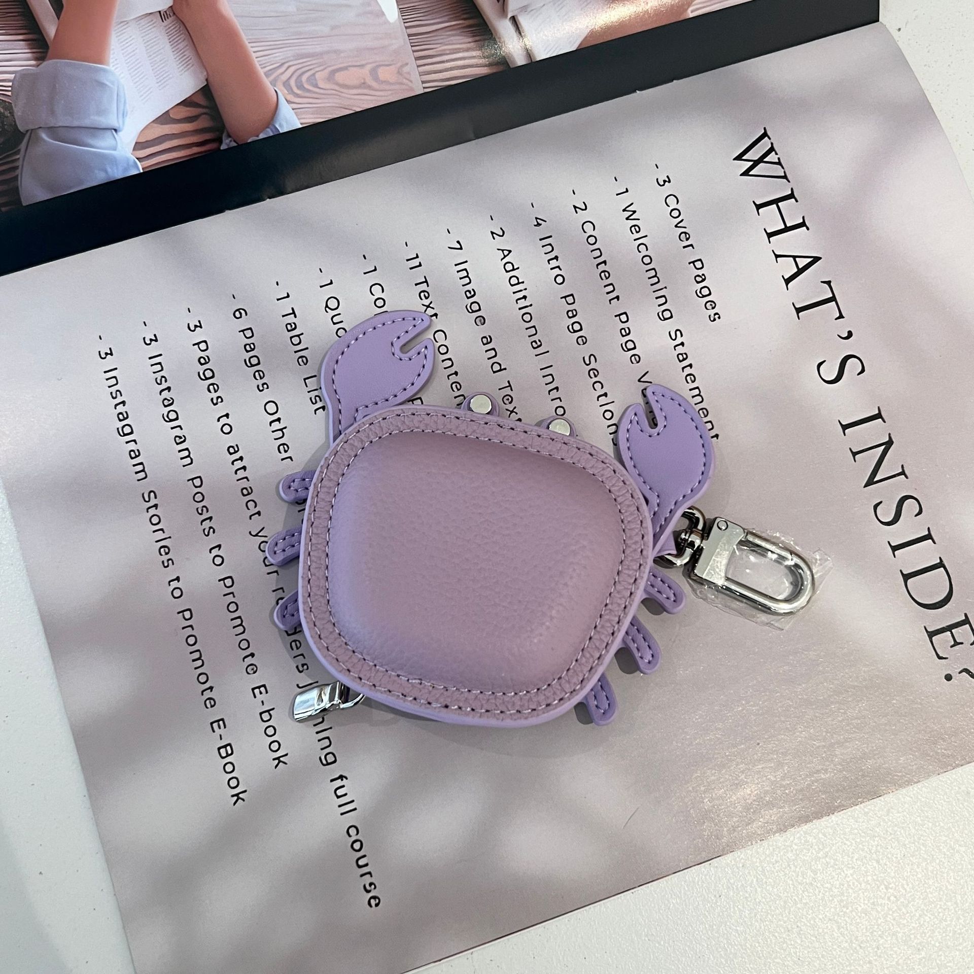 게풀 보라색 리본 선물 상자