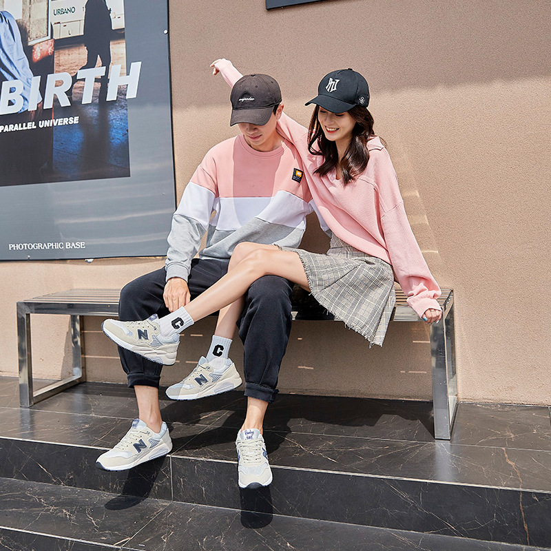 春秋新百倫クール走nb580スポーツシューズ男性爆発カジュアル通気カップルカジュアルランニングシューズ女性卸売り