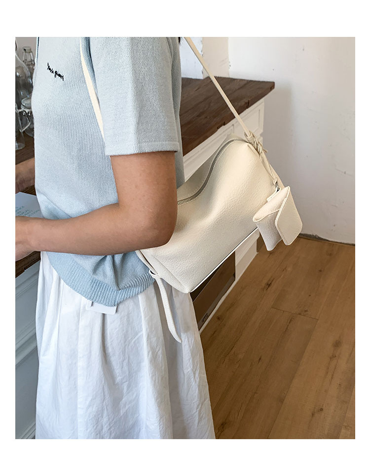 Large-capacity soft-faced single-shoulder bag for women, new style 2025, trendy and retro, stylish and fashionable, with a fashionable and high-quality crossbody bag undefined
