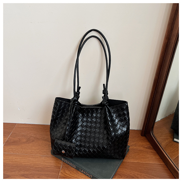 2026 Spring New Diamond Quilted Woven Tote Bag For Women Fashion Versatile Commuter Luxury Shoulder Handbag - Thumbnail 6