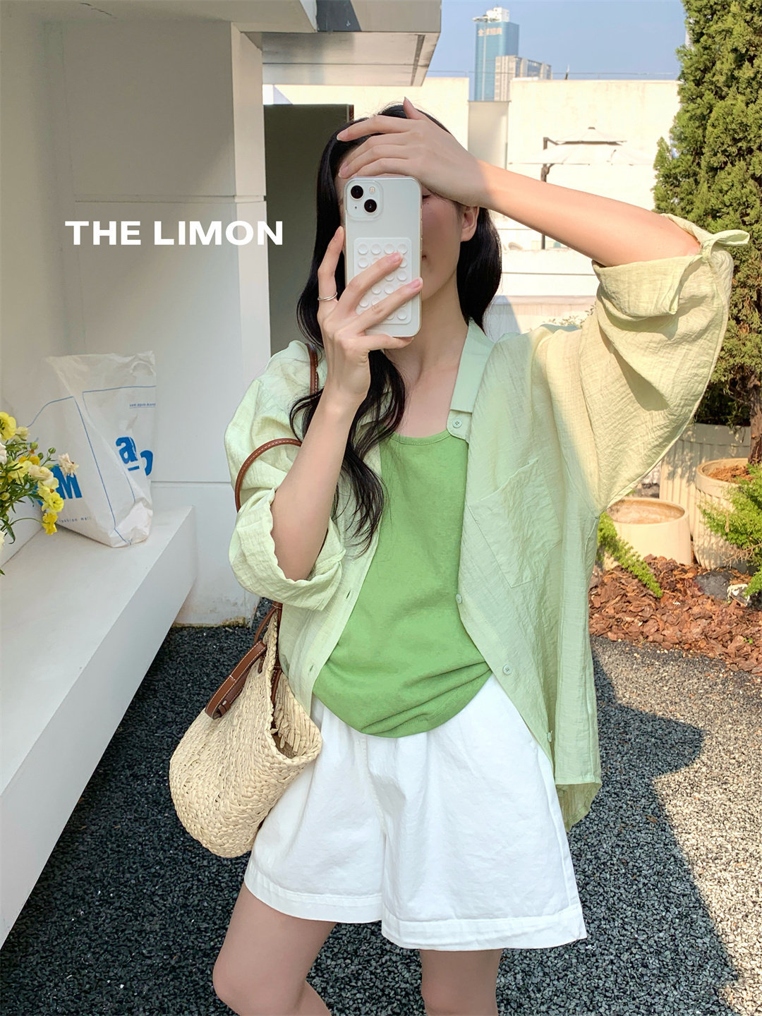 Xanh lá cây nhạtcolor