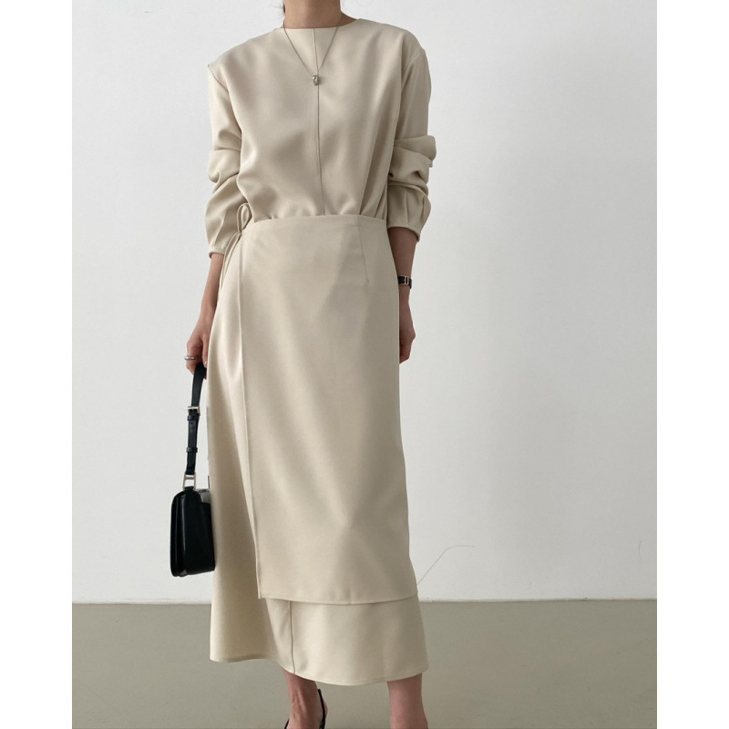 French Minimalist Style Niche Design Solid Color Round Neck Tie Apron Two-Piece Long-Sleeve Dress in 2 Colors