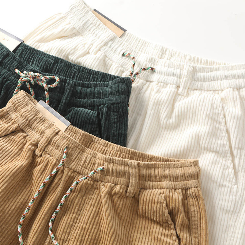 Pantalones cortos de herramientas de verano para hombres Pantalones de cinco puntos de pana sueltos rectos Pantalones de cintura elástica Ami Kaji retro marea