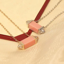 时尚几何粉石镶钻方形锥项链 小方块锁骨链吊坠项链女 饰品礼物