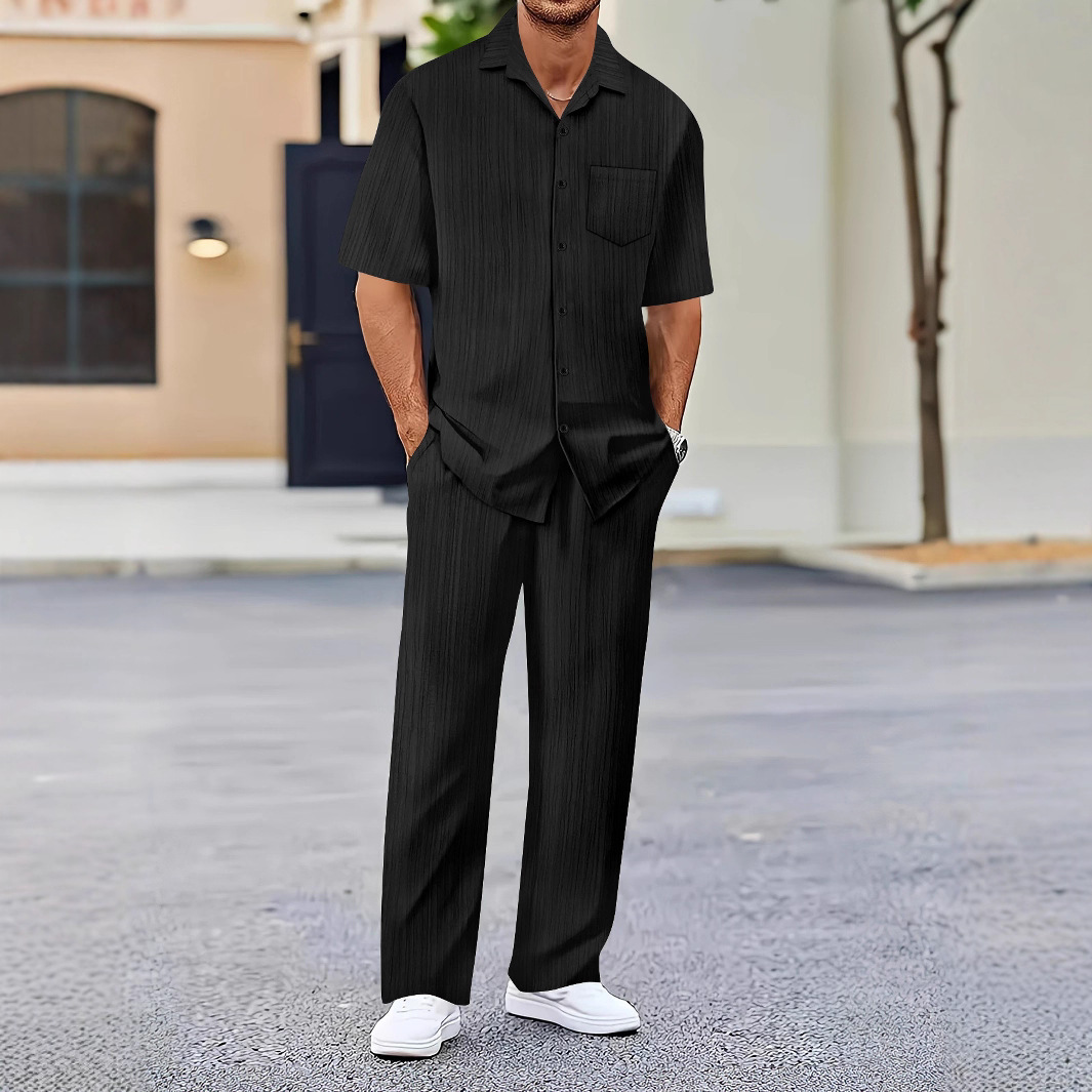 Lässiges Herren-Set aus Hemd und Hose, zweiteilig, ideal für den Alltag im Frühling, mit Wellenmuster, Kurzarm und bequemer Passform_voghion.com