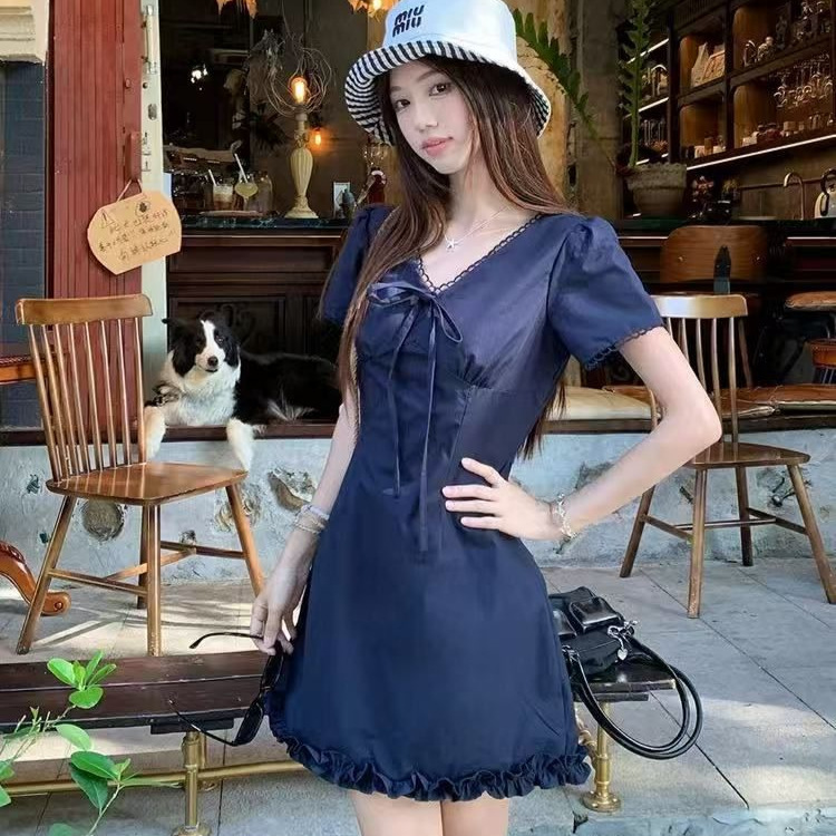 French-Style V-Neck Slimming Waist Dress for Women, New Summer Fashion, Age-Reducing Petite A-Line Short Dress with Tie French-Style V-Neck Slimming Waist Dress for Women, New Summer Fashion, Age-Reducing Petite A-Line Short Dress with Tie