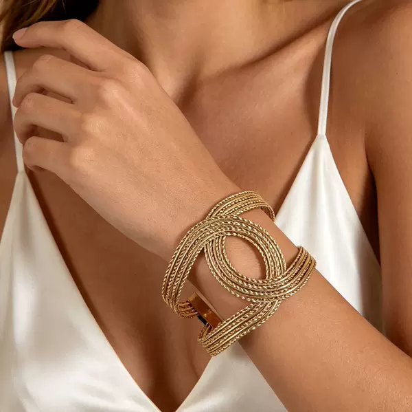 European and American Cross-Border Minimalist Retro Jewelry Niche Light Luxury Cross-Shaped Exaggerated Bracelet Fashion Retro Hollow Open Bracelet