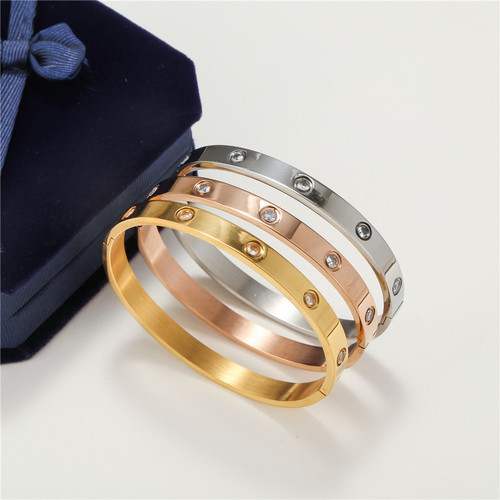 Korean version LOVE full diamond stainless steel bracelet bracelet wholesale European and American Internet celebrity buckle couple ten diamond titanium steel bracelet