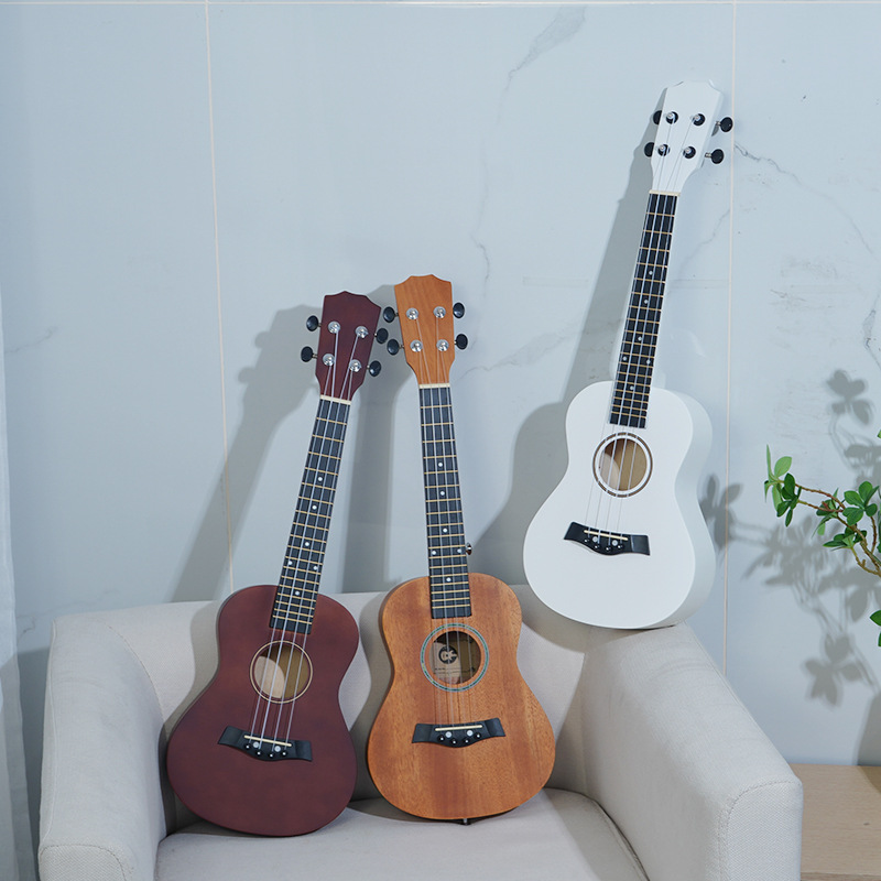 (Cross-border trading), practice for beginners, ukulele with a score, wooden guitar, 23 inch 3