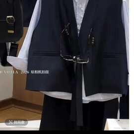 2026春秋新款男童主持礼服三件套学院风超酷条纹衬衫西装马甲套装