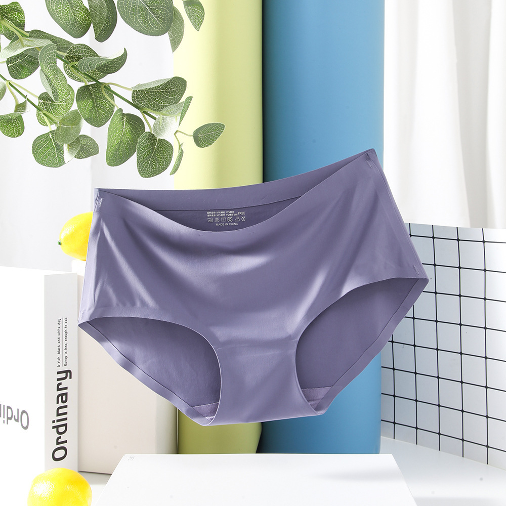 Xiaotianer 6062 Traceless Underwear Women's Sexy Mid-waist Ice Silk One-piece Nano-silver Free Anti-fungus Pure Cotton Bottom File