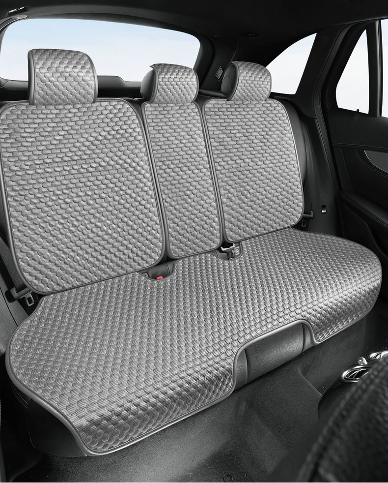 2026 New Model All-Season Cartoon Ice Bean Cool Breathable Ice Silk Single Seat Multi-Piece Car Seat Cushion Set