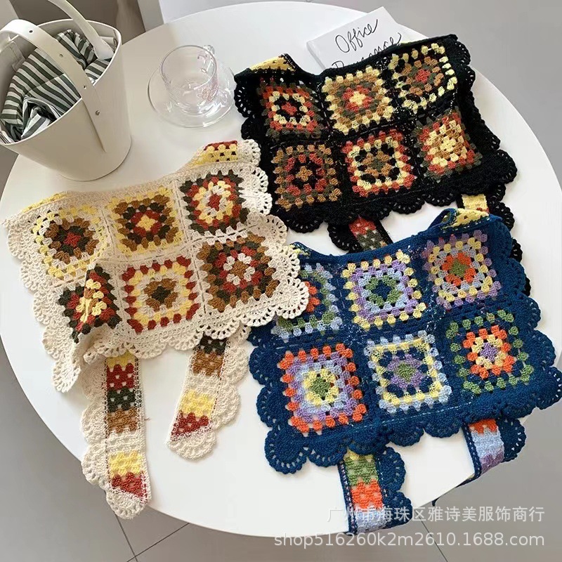 Retro autumn fresh cute design vest