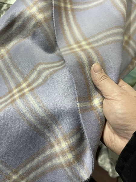 Purple colored double-sided cashmere, 2meter