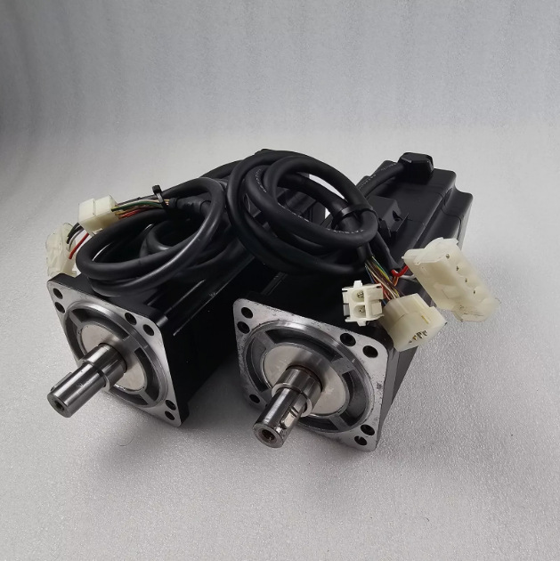 三洋伺服电机P60B18350HBS28Y P60B18350HBV20全新原装 议价