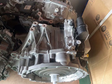 ����GLB�������ܳ�8��ʪʽ˫��� 2.0T8DCT�������ܳ�X247 ������