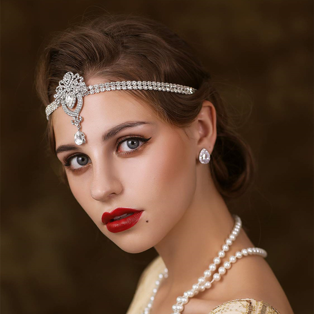 fashionable hair accessory drop-shaped
