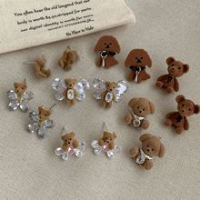 咖色新款植绒锆石小熊耳钉女银针秋冬轻奢精致卡通甜美毛茸茸耳饰